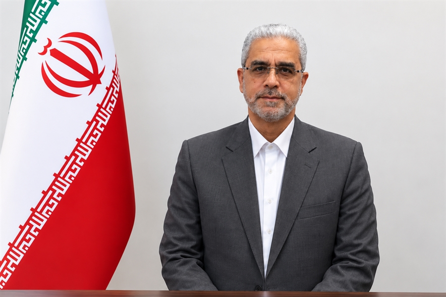 تجربه و تعهد مهندس بهزاد انصاری؛ مدیری اثرگذار، سرمایه‌ای ارزشمند برای صنعت پتروشیمی و نماد شایسته‌سالاری در مخازن سبز عسلویه